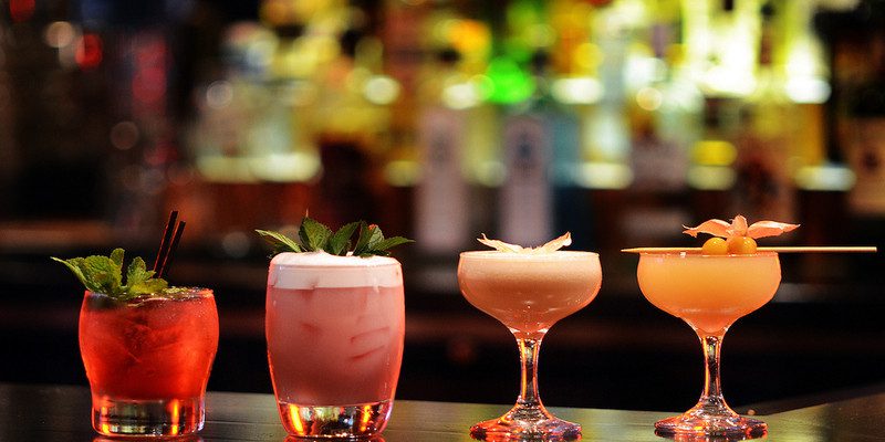 Nước uống không cồn tại các quán bar