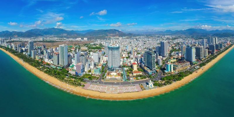 Đường bờ biển rộng lớn sau khi sáp nhập 2 tỉnh