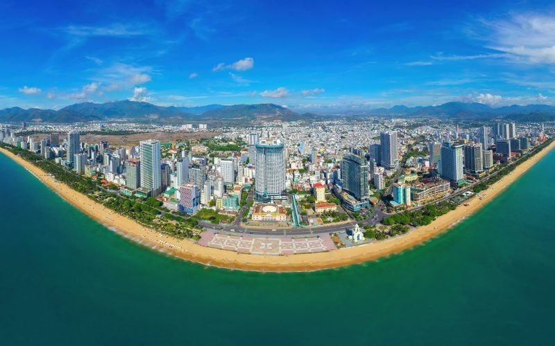 Đường bờ biển rộng lớn sau khi sáp nhập 2 tỉnh