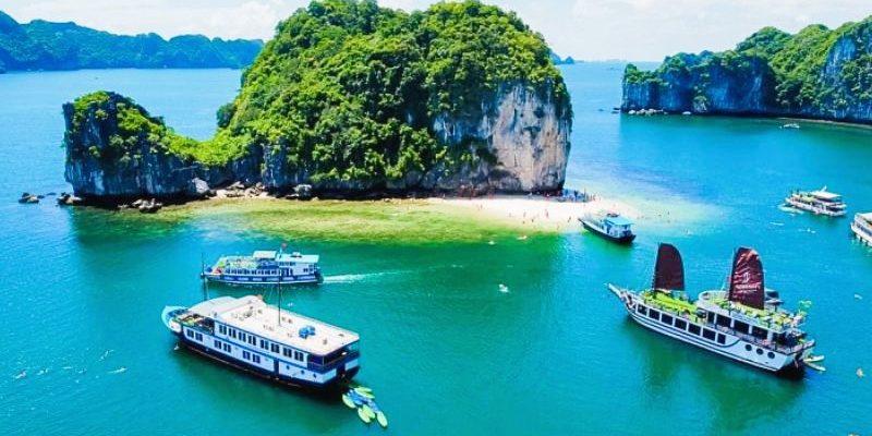 Thời gian lý tưởng để ghé Cát Bà tự túc hoặc tham gia các tour du lịch mùa thu